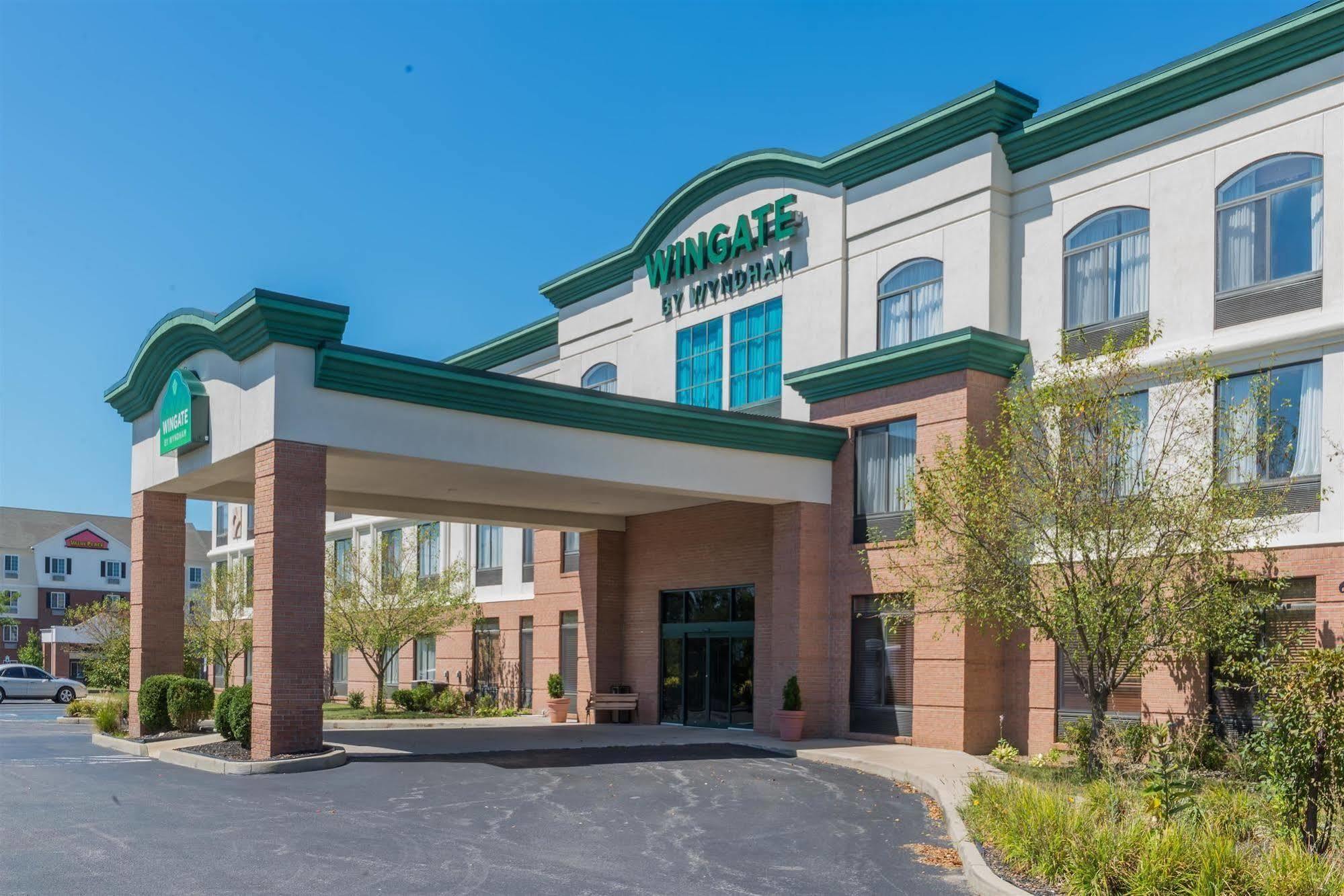 Hotel Wingate By Wyndham Indianapolis Airport Plainfield Exterior foto